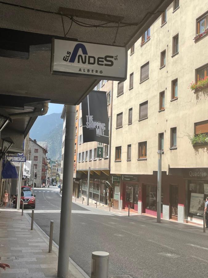 Alberg Els Andes Андора ла Веля Екстериор снимка